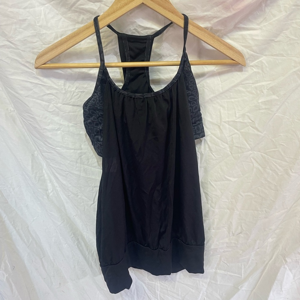 Onzie all in one tank size s/m black with print.